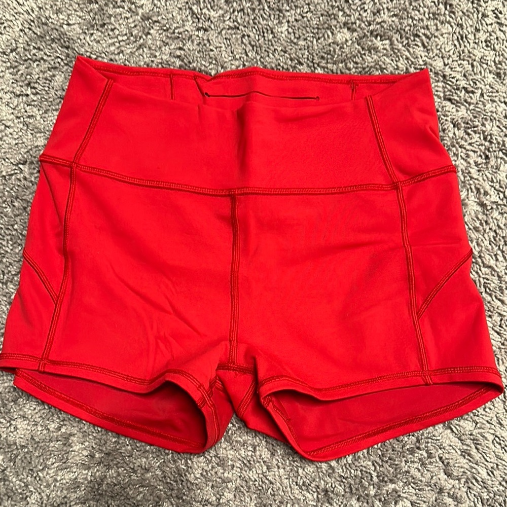 Lululemon Athletica Red Athletic Shorts Vibrant and Well-Structured